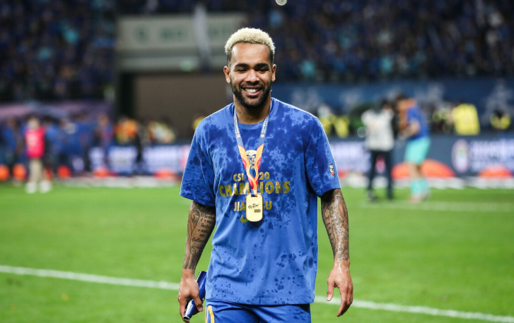 开云体育下载-上海队翻盘江苏队，乔治惊艳四座