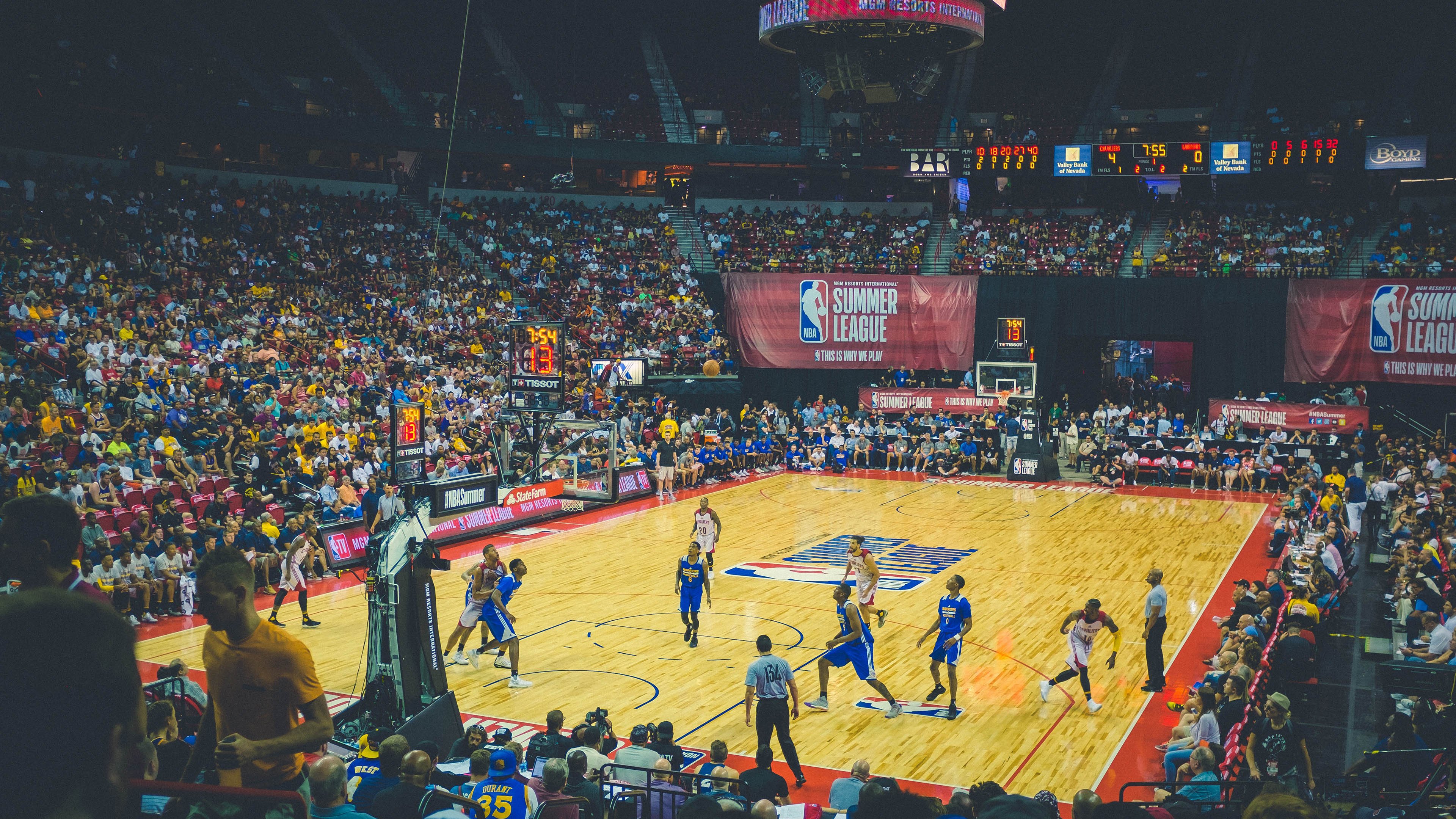 切特·霍姆格伦，当沉默的骨架撑起决胜的天空