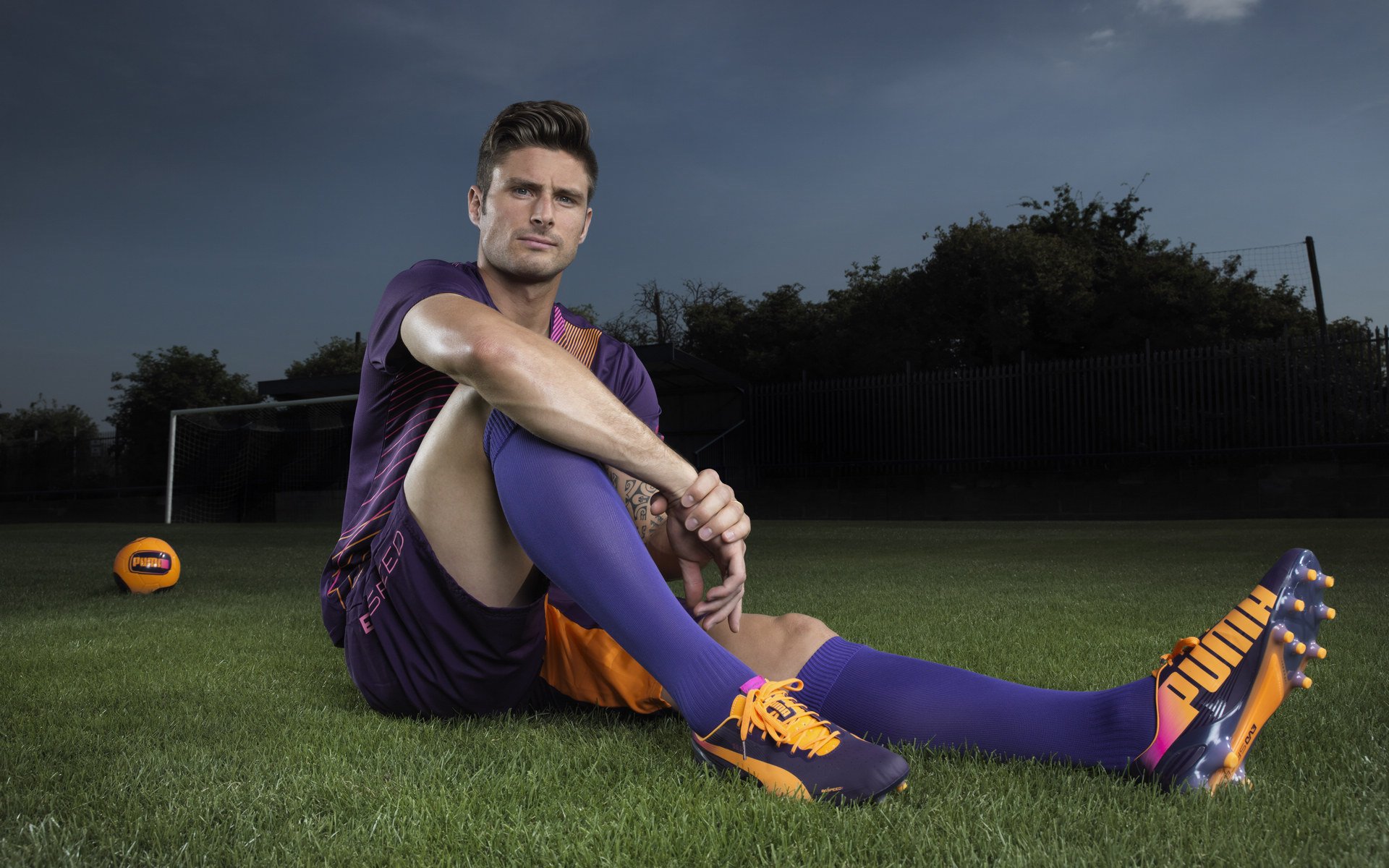 开云体育2026-霍勒迪扛起全队，骑士爆冷深圳队，当小人物掀翻巨无霸